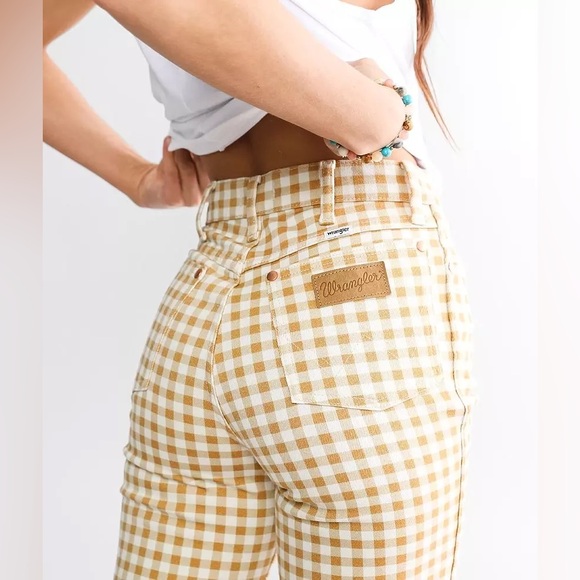 Wrangler Denim - NWT✨Wanderer High Rise Flare Jean